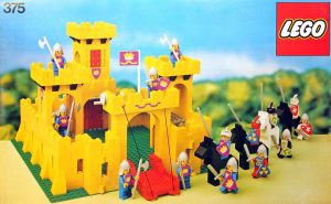 The 1978 “Castle” set was the first from LEGO to include weapons for minifigures; these included a sword, halberd, and lance.